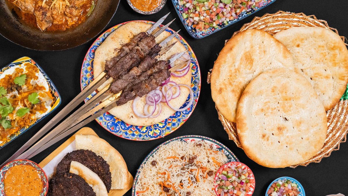 Yaas Pizza & Wings in the Lone Star Muslim directory