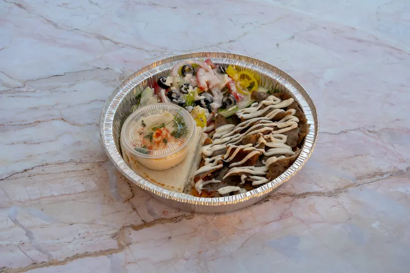 Yummys Gyros