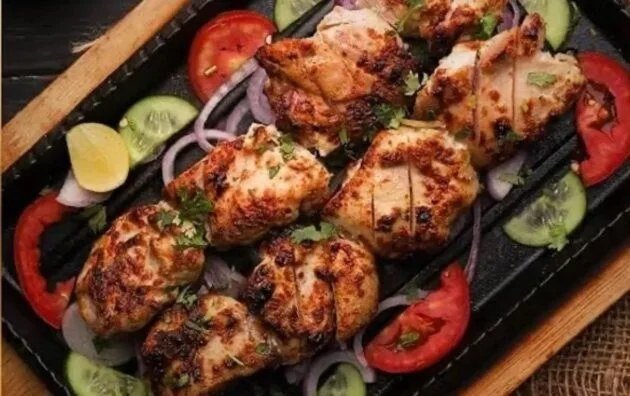 Alvi’s Kitchen & Catering